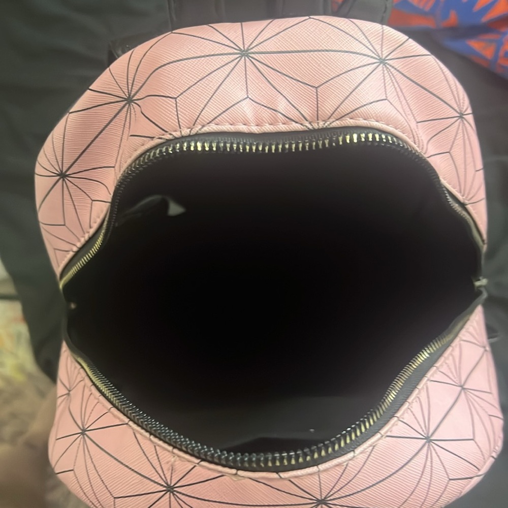 Demon slayer mini backpack - Picture 4 of 4